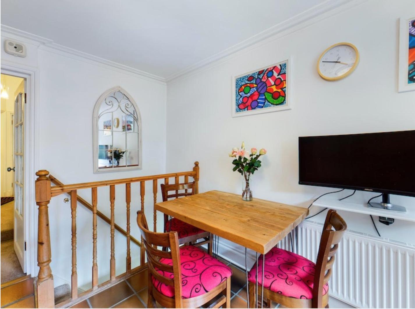 The Clapham Apartment With Private Patio London Eksteriør billede